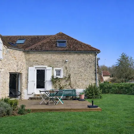 Maison Familiale A Deux Pas Du Zoo De Thoiry Ferienhaus Autouillet