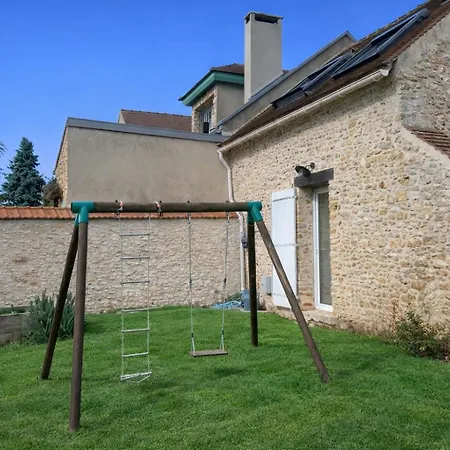 Maison Familiale A Deux Pas Du Zoo De Thoiry Ferienhaus *