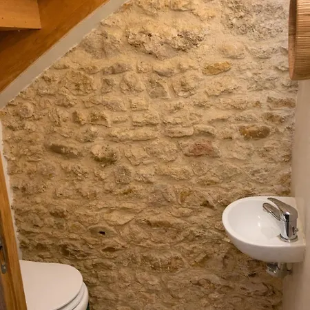 Casa vacanze Maison Familiale à Deux Pas Du Zoo De Thoiry *